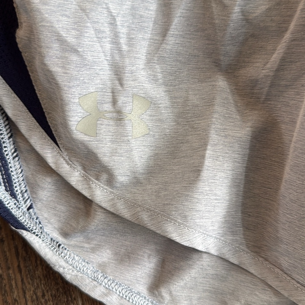 Under Armour Athletic Shorts Set ladies XS (2 pair) - Picture 6 of 8